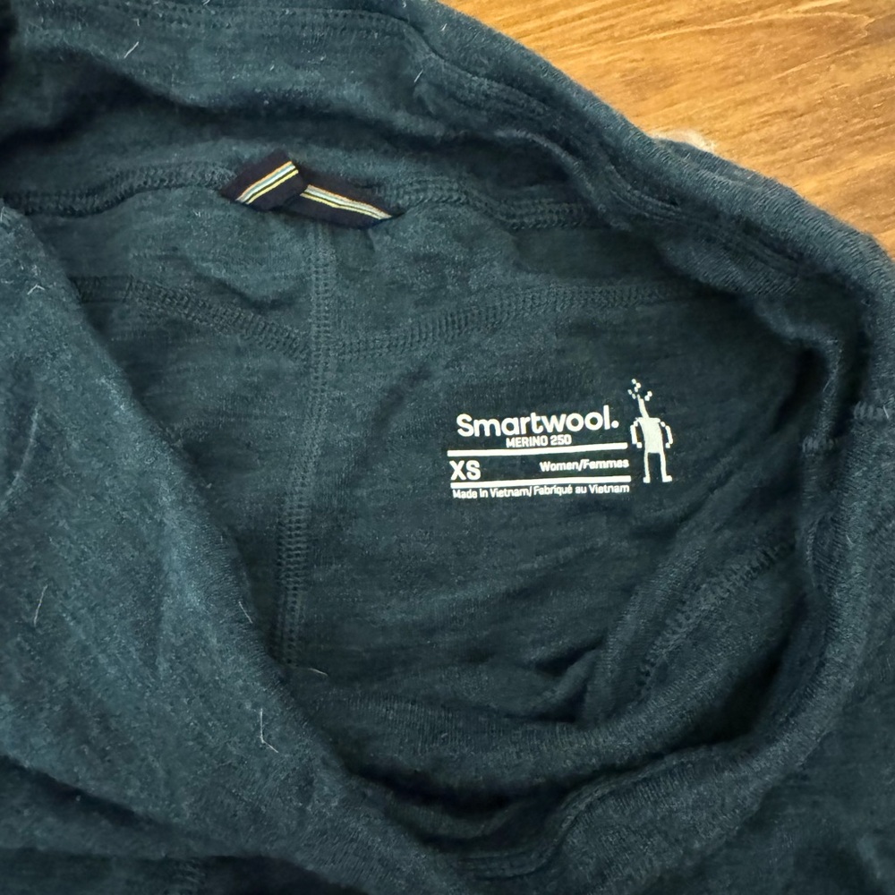 Women’s Smart Wool 100% Merino Ski Base Layer